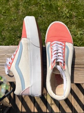 Vans Low-Top Sneakers in Coral, Cream and Pale Blue